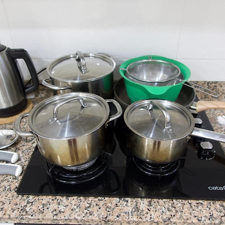 Appartamento Alvalade Coliving Hub Lisbona Esterno foto