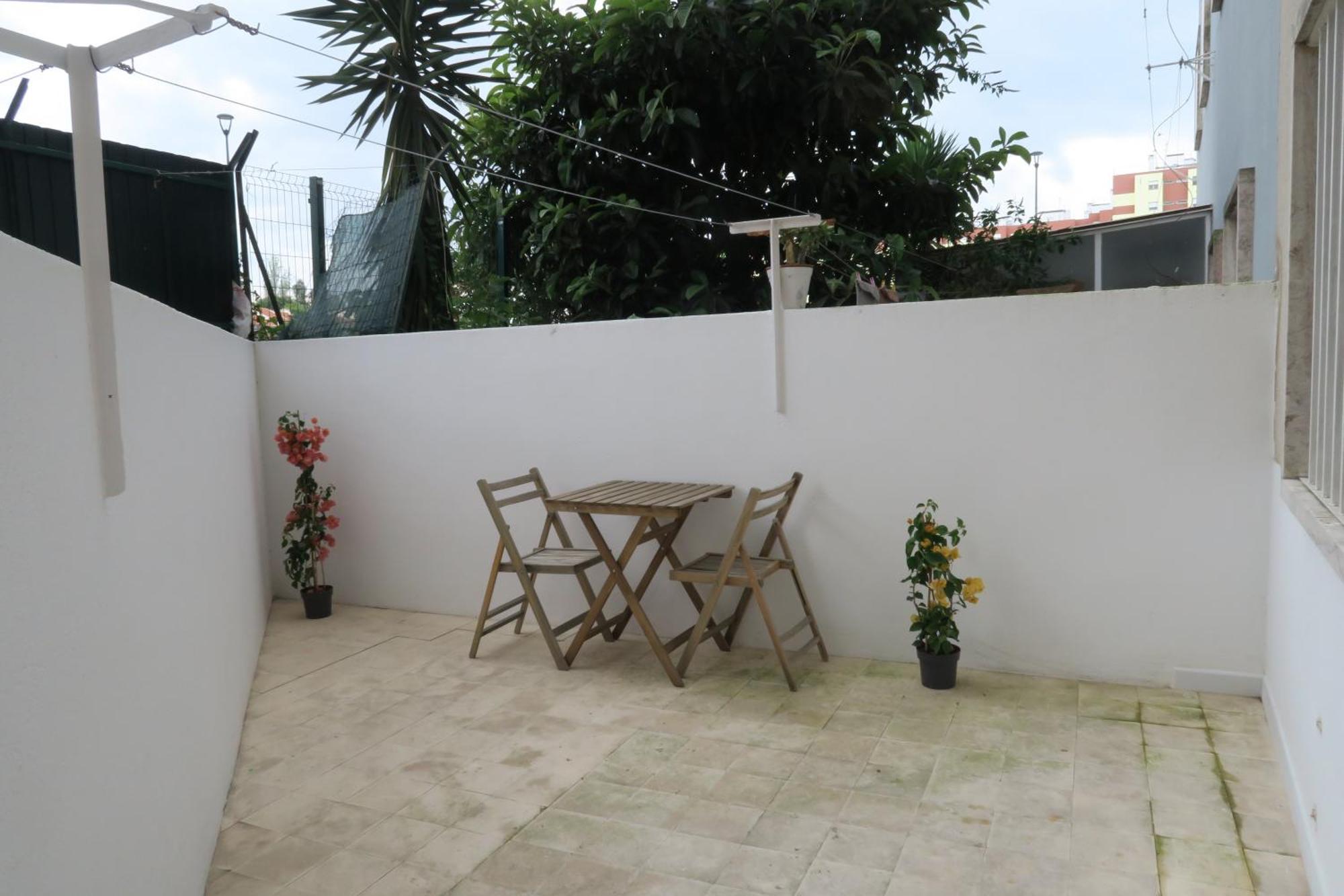 Appartamento Alvalade Coliving Hub Lisbona Esterno foto